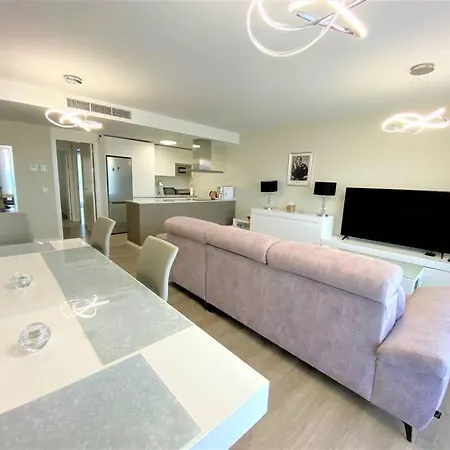 Lovely In Appartement